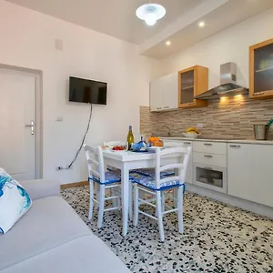  Apartamento San Michele Italia