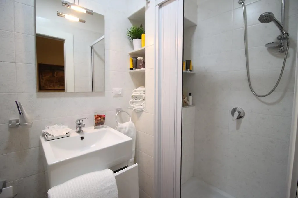 Hotel Dimora Delle Arti Neapol 3*,