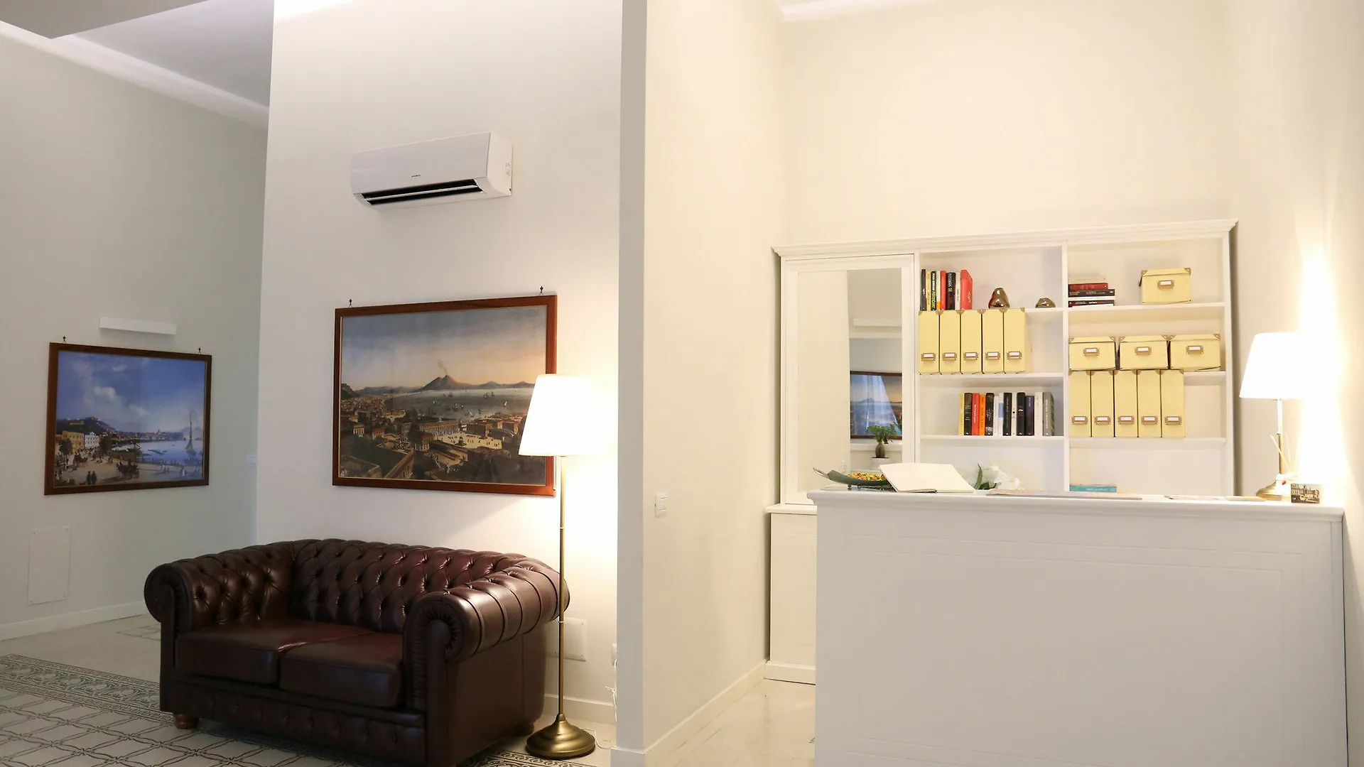 Hotel Dimora Delle Arti Neapol Pensjonat