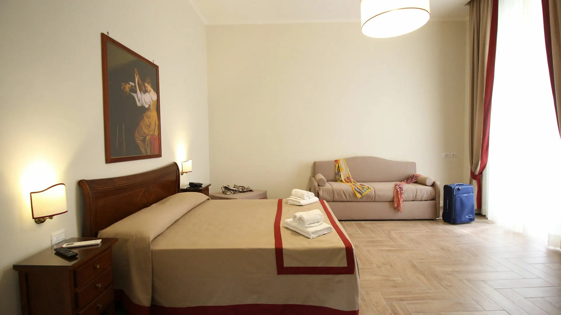 Hotel Dimora Delle Arti Neapol 3*,